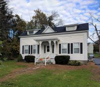 1039 North Pleasant Street # 2