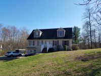 185 Green Avenue, Belchertown, MA