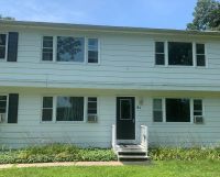 81 Old Amherst Rd, Apt. 1, Belchertown