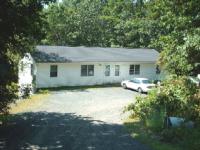 437 Amherst Road, Belchertown apt. #3