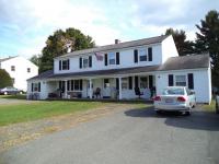 39 Hobart Lane, Amherst